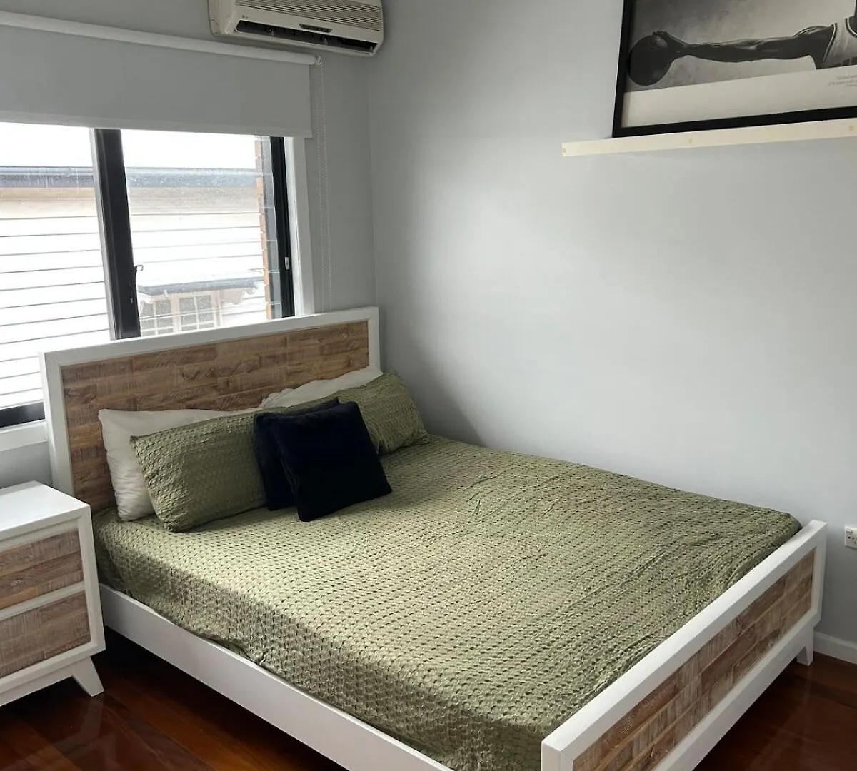 Hill Top 2-Bedroom Home With Charming View Brisbane Australien